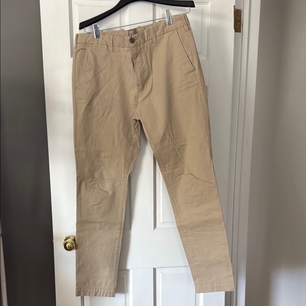 Men's GAP Skinny Fit Khakis - Tan 36x32